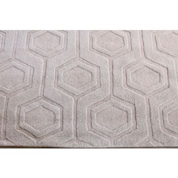 8' x 10' Cream Hand-tufted Wool Pattern Rug ***Modified From Original***